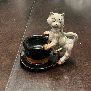 Ceramic Cat Figurine with Hat tea light holder by Yankee Candle & Boney Bunch